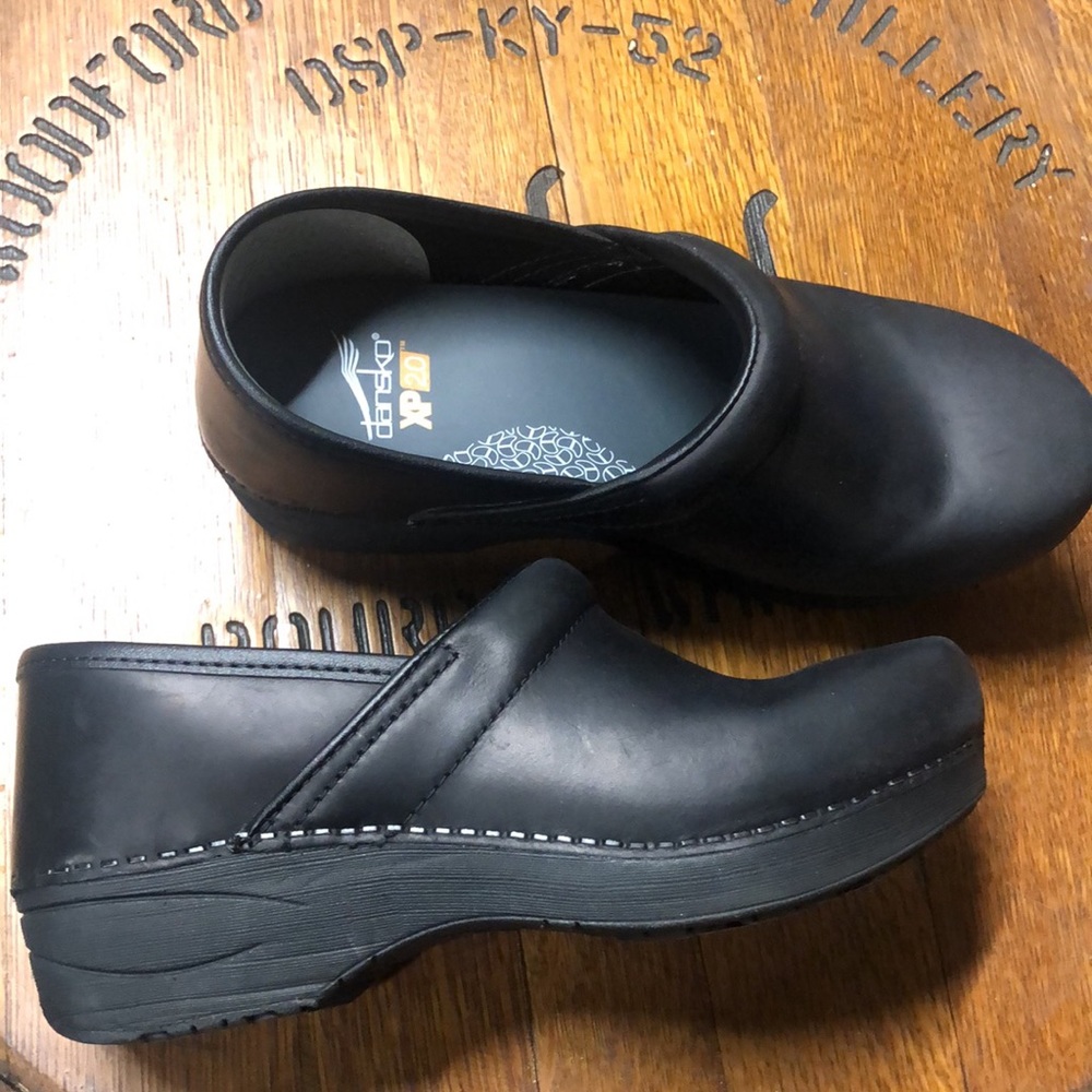 NWOT Dansko XP 2.0
